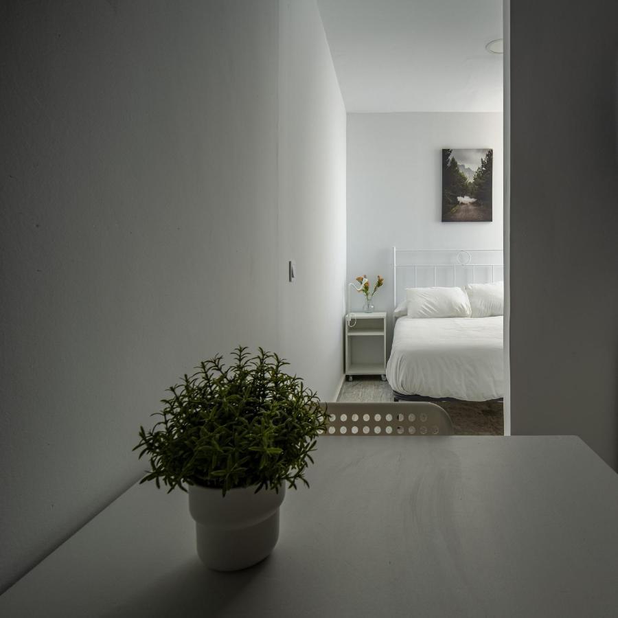 Conjunto De Apartamentos Antiguo Palacio Hotel Paris Huelva Kültér fotó
